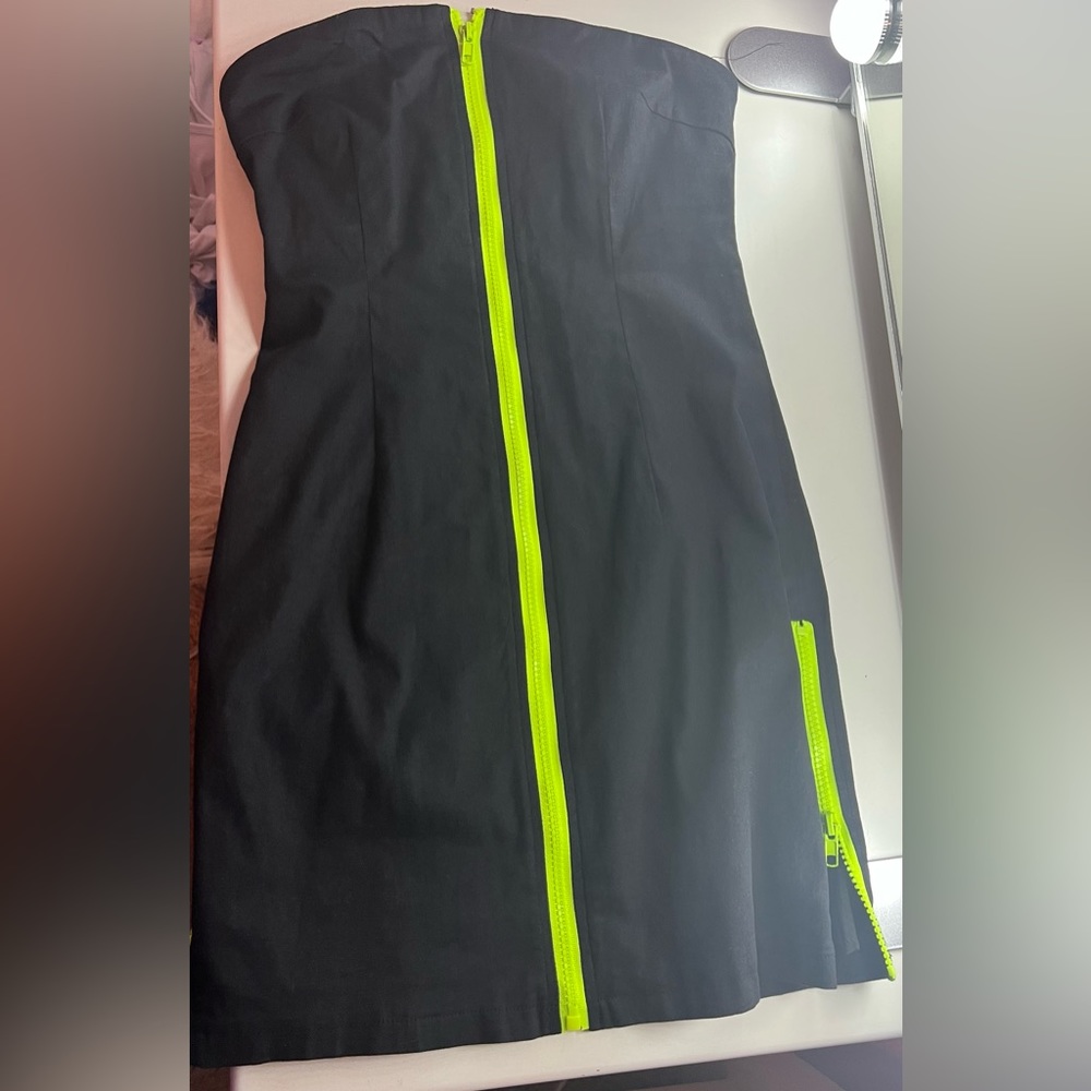 never worn! size small! boutique in LA!